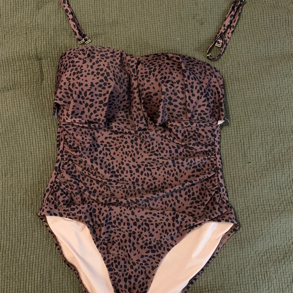 Leopard Print One Piece Bathing Suit, Target, Large - Picture 4 of 4